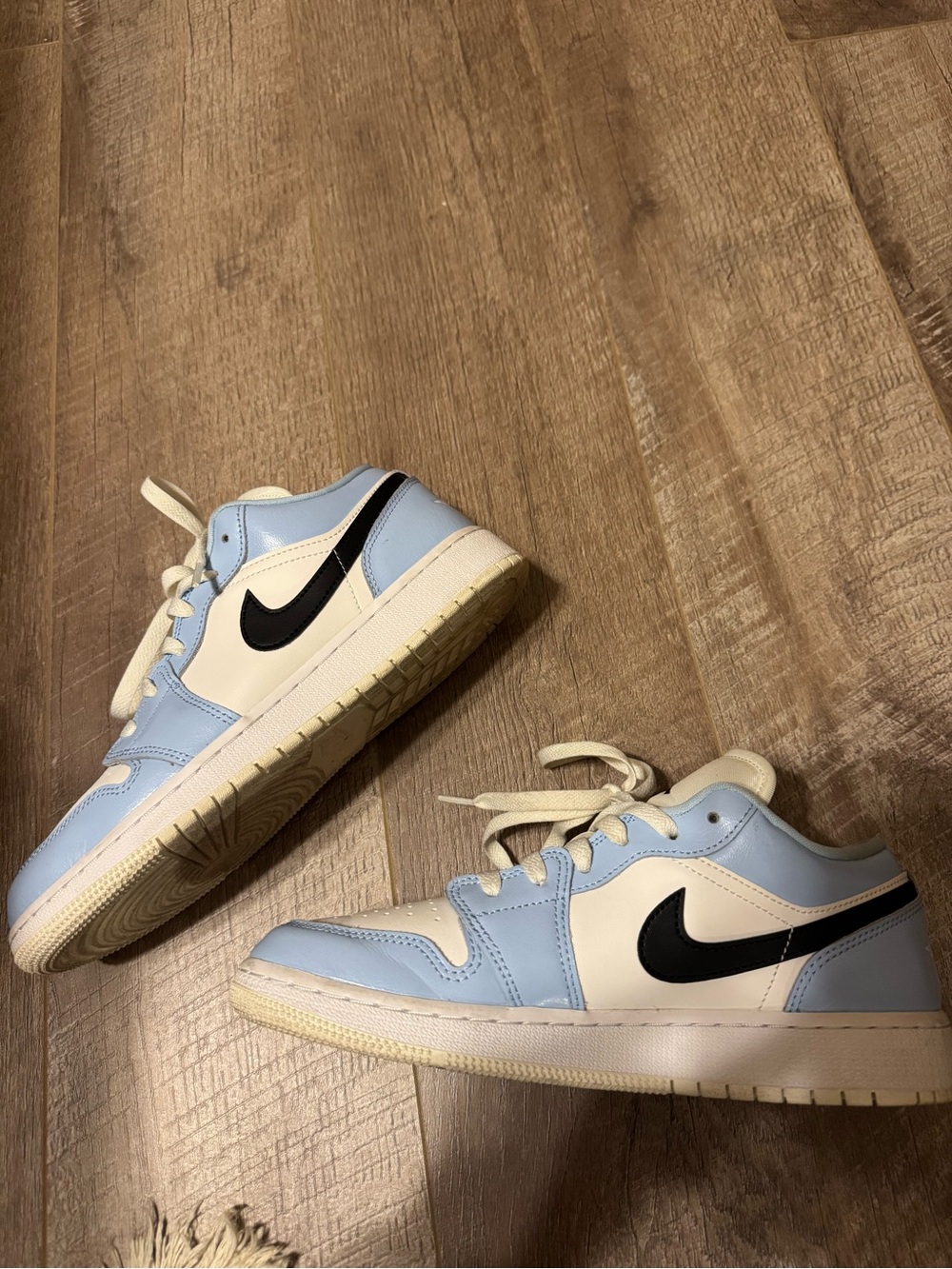 Nike Kids Light Blue White Sneakers with Black Swoosh